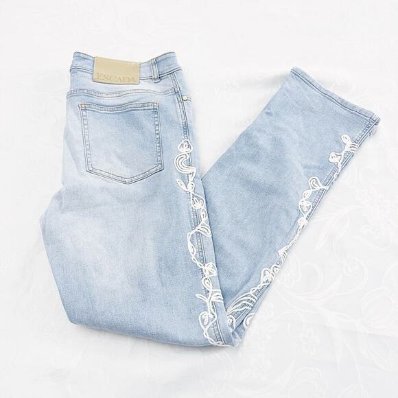 Escada Bright Blue Light Wash Denim Jeans Lace Embroidery SZ42 - Picture 7 of 8